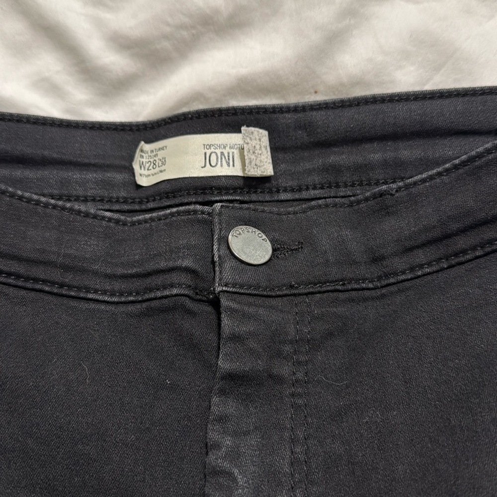 Joni skinny jeans with ripped knees